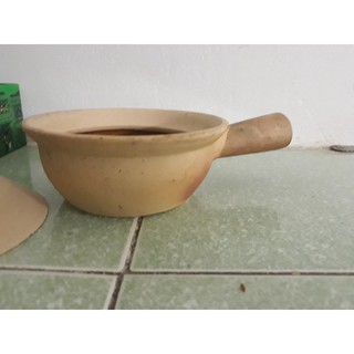 Nồi kho thịt kho
