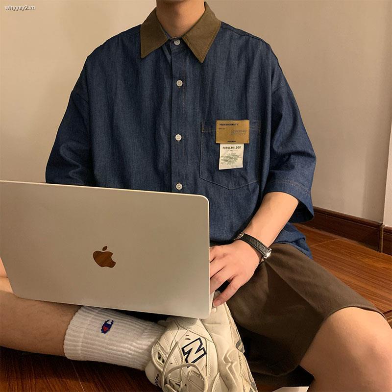 Áo sơ mi denim nam tay ngắn thiết kế dáng rộng phong cách retro Mỹ thời trang mùa hè mới 2021