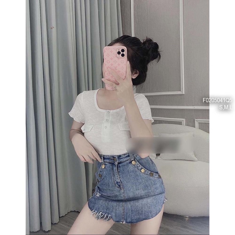 Về sll 🌺 Quần jean giả váy mài rách đính nút kiểu! HÀNG VNXK
