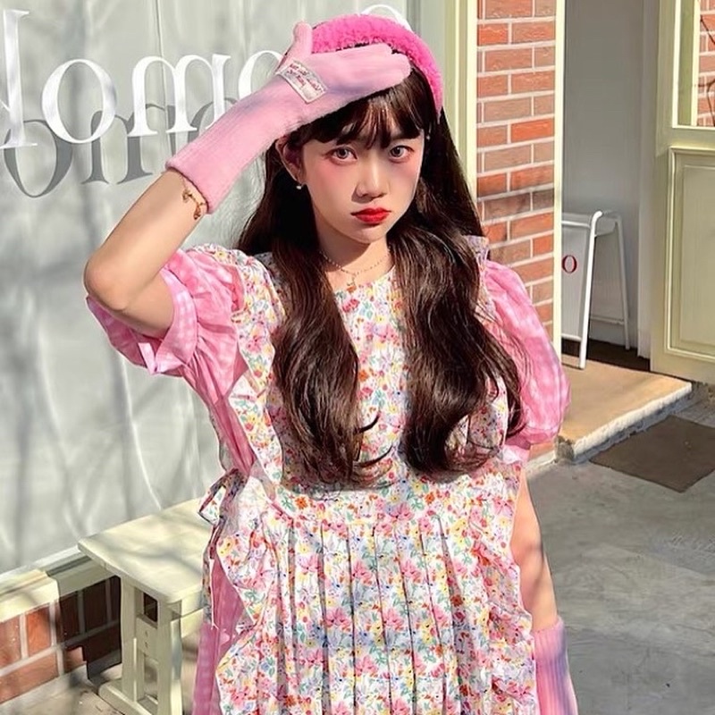 Váy Caro Hồng Phối Hoa