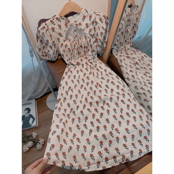 ĐẦM HOA KEM CUT OUT NGỰC TAY BỒNG