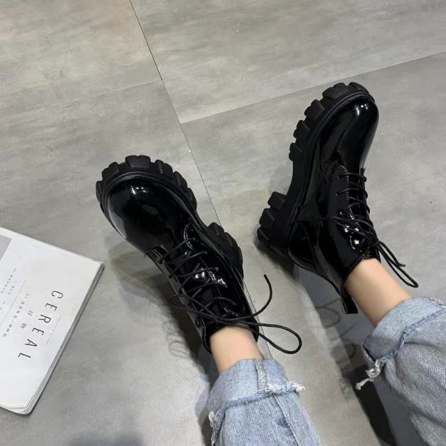SẴN 39 Giày boots đế cao siêu xinh | BigBuy360 - bigbuy360.vn