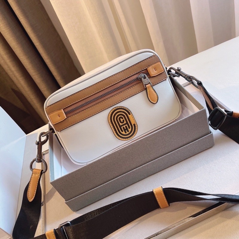 Túi đeo chéo COACH cao cấp 2021