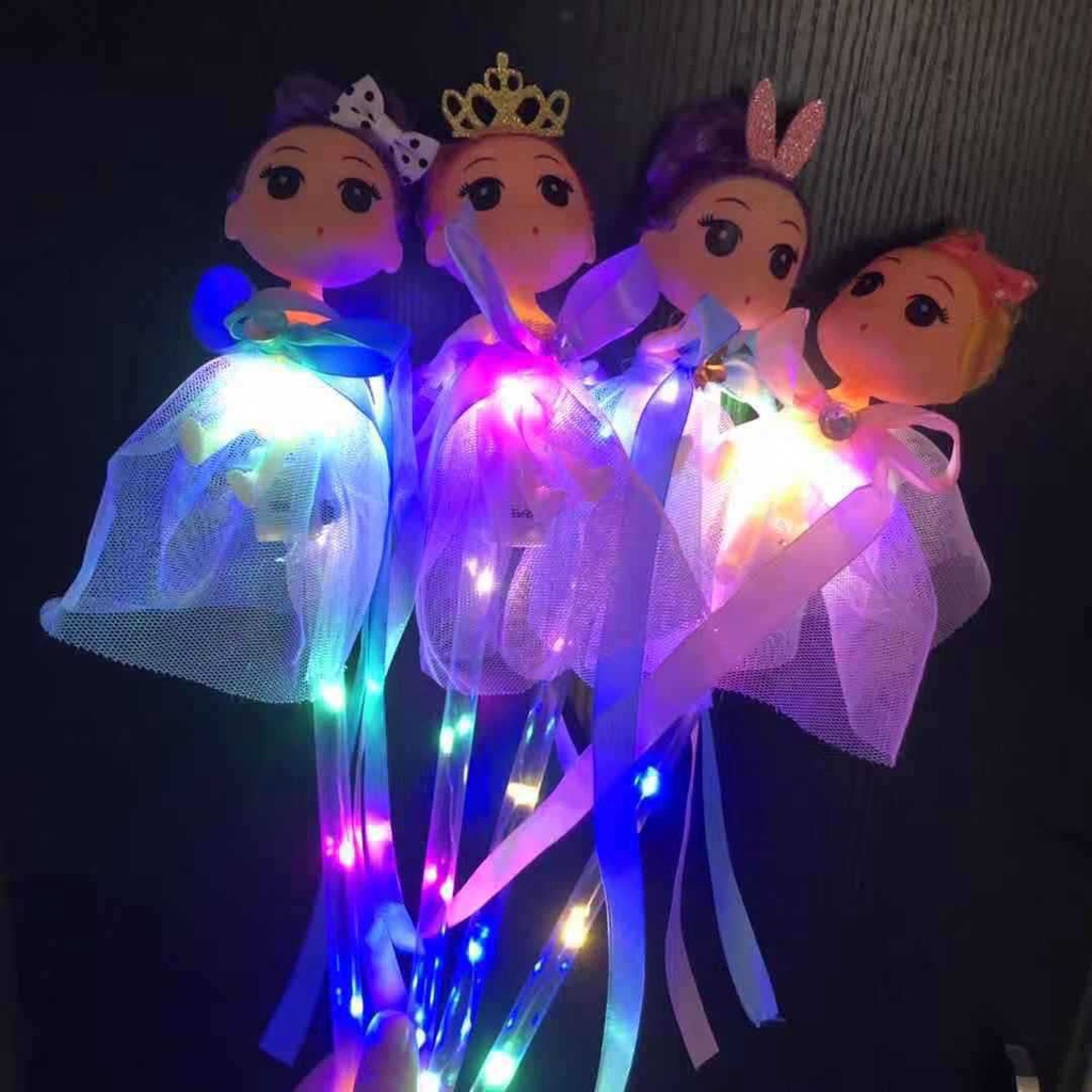 Gậy thiên thần có cánh phát sáng, gậy phát sáng búp bê chibi cho bé có kèm pin