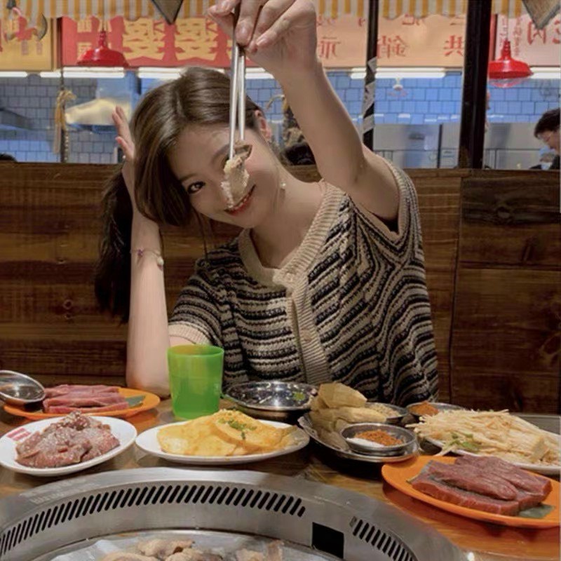 Áo croptop kẻ sọc nữ chất len mongtogi cổ tròn tiểu thư hàng Quảng Châu 100% [ảnh shop chụp ở cuối]