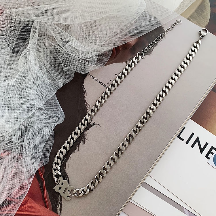 Vòng cổ Thép Titan Mặt Chữ Thời Trang Hip Hop