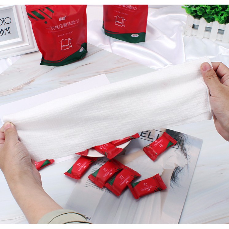 Khăn Ướt Thông Minh 🔥XẢ KHO🔥 Dạng Viên Kẹo Ép Khô Thuận Tiện Khi Mang Đi