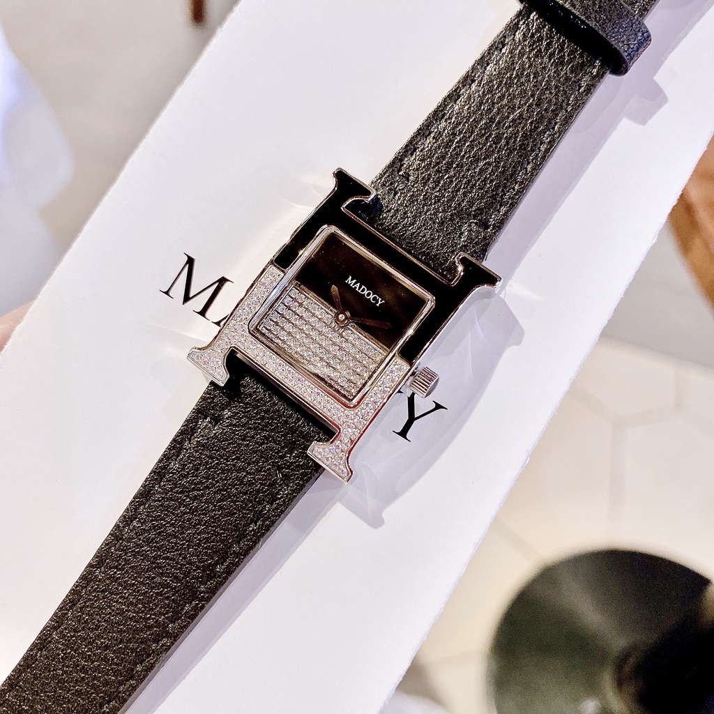Đồng Hồ Nữ Madocy Chính Hãng Màu Đen