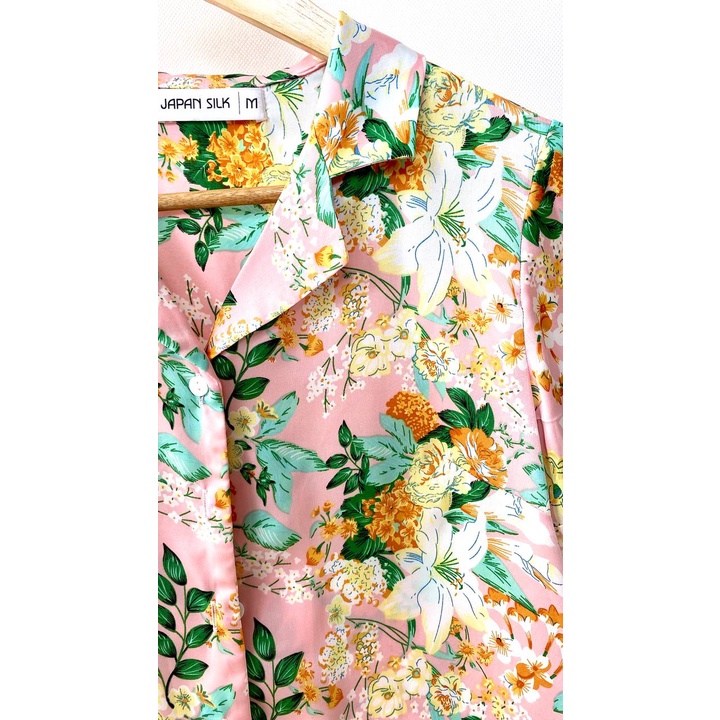JAPAN SILK - Bộ đùi pijama lụa Nhật họa tiết hoa ly nền hồng xinh dịu dàng