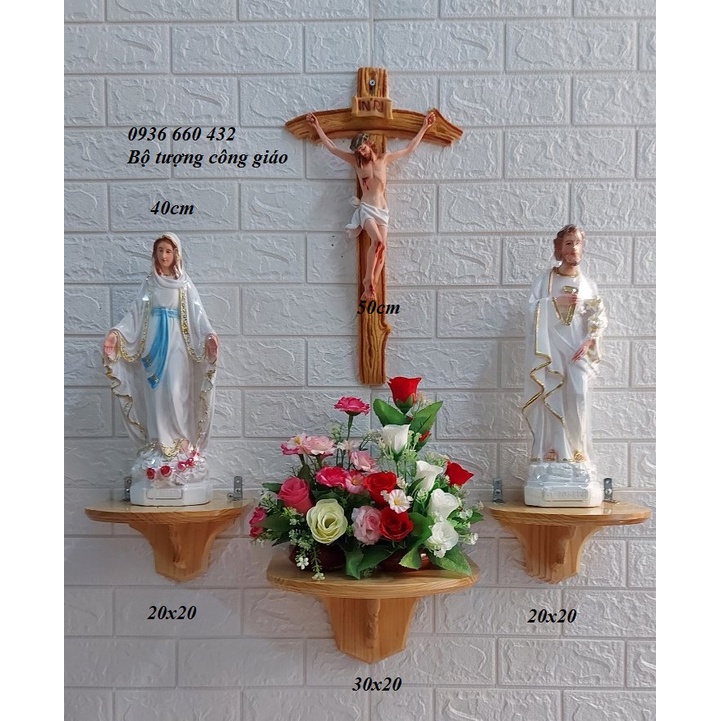 BỘ BÀN THỜ KỆ GỖ THÔNG, TƯỢNG ĐỨC MẸ, THÁNH GIUSE CAO 40CM,THÁNH GIÁ CHÚA CHỊU NẠN 48CM HOẶC 56CM
