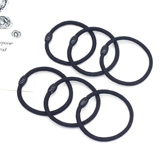 Thun cột tóc đen