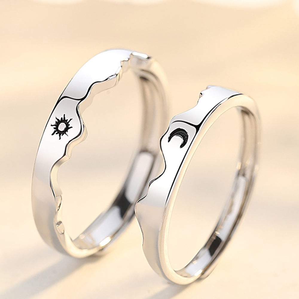 Nhẫn Cặp Hình Mặt Trăng Và Mặt Trời Thời Trang