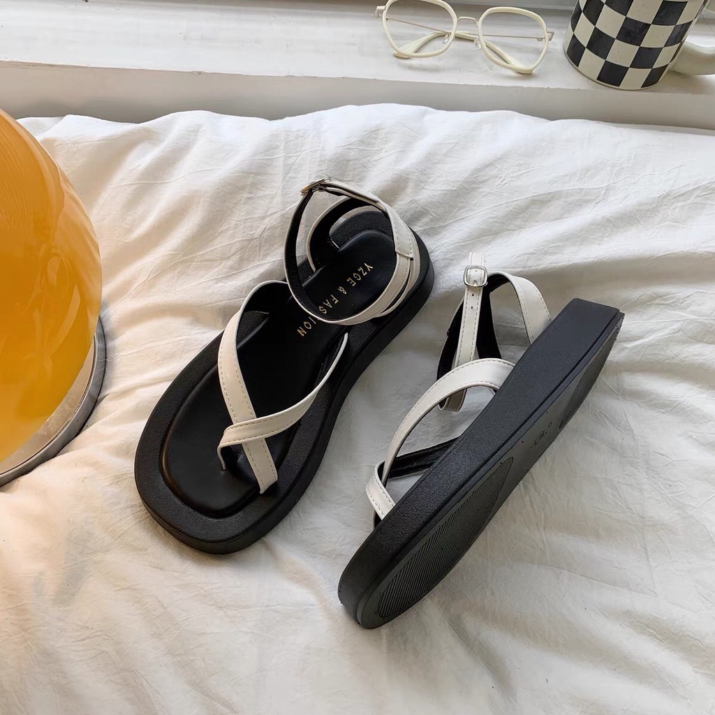 Giày Sandal xỏ ngón dây mảnh chéo Hàn Quốc , đi học đi chơi cực xinh ( form nhỏ lấy tăng size ) 001