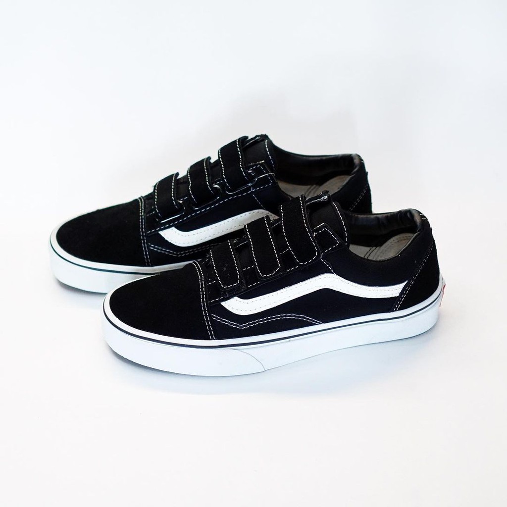 Giày Thể Thao Vans Old Skool V Vải Canvas Màu Trắng Đen Thời Trang