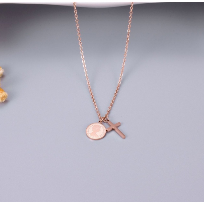 Dây Chuyền Mặt Tròn Hình Thánh Giá Phong Cách Retro Thời Trang
