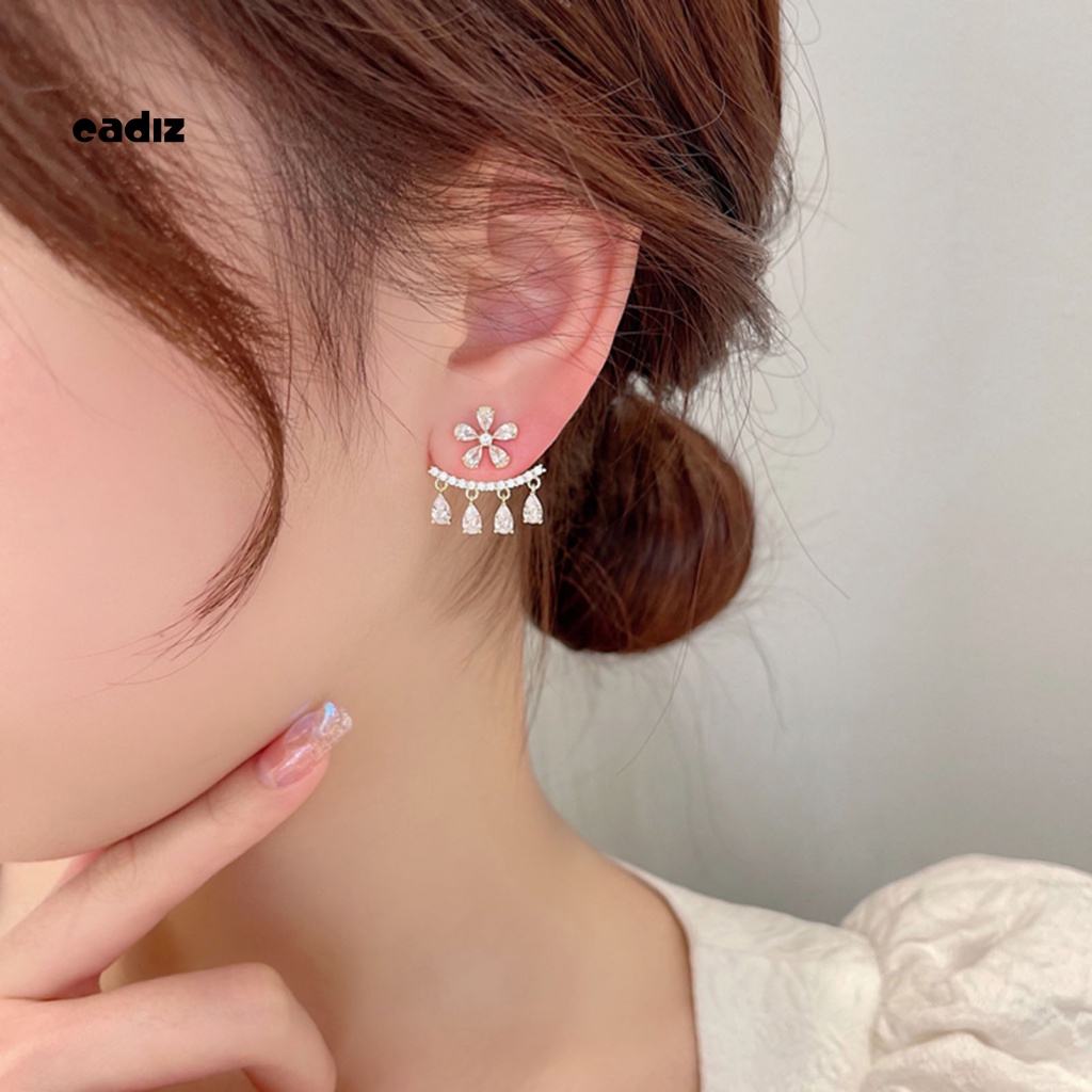 Khuyên Tai Hình Bông Hoa Đính Đá Sang Trọng Cho Nữ