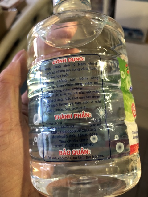 Chai Nước muối sinh lý 0.9% 500ml Tomihu