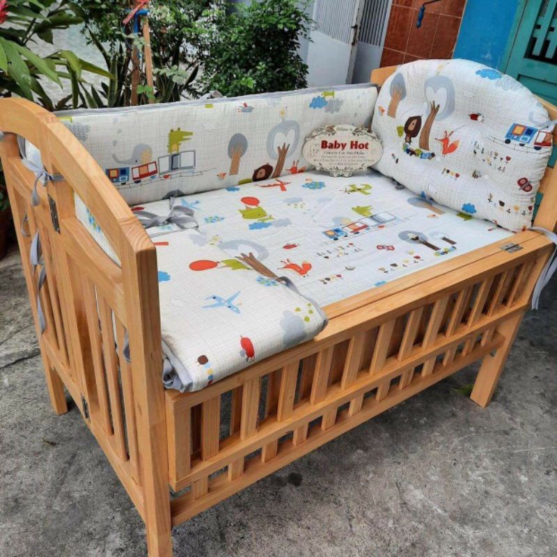 🍓🍓 Thanh lí bộ cũi, nệm, quây, ga, bộ màn và treo nôi. Tất cả mới 99%. Đẹp xuất sắc.