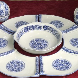 Bộ đồ ăn hoa mặt trời.