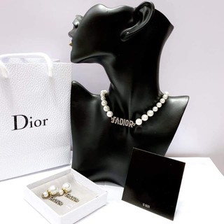 SET VÒNG CỔ & BÔNG TAI JADIOR NGỌC