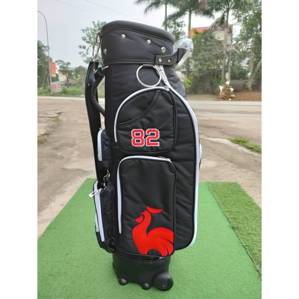 Túi gậy golf Le Coq Sportif vải dù thách thức mọi thời tiết
