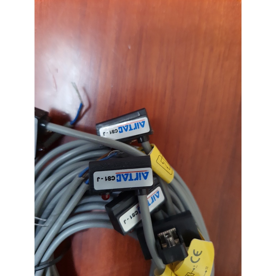 Cảm biến từ  CS1-J CS1-U CS1-G CS1-S CS1-F CS1-M