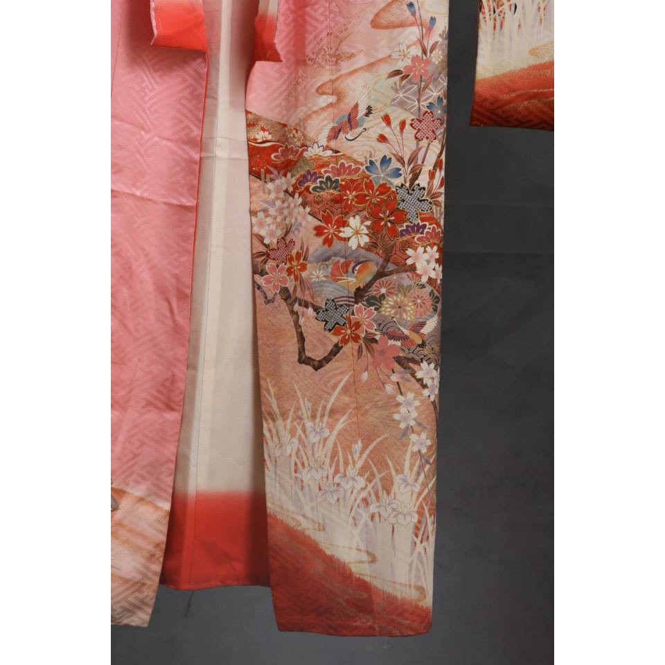 Japanese Kimono/ Furisode