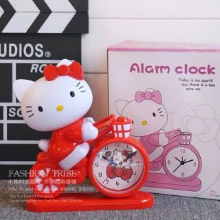 Đồng hồ kitty xe đạp để bàn có báo thức