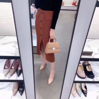 Túi quai xách da rắn khóa vuông