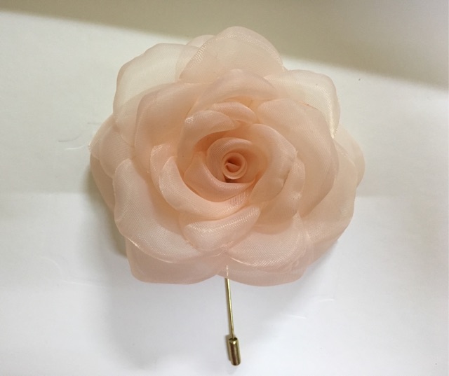 Hoa cài áo, vest, váy | BigBuy360 - bigbuy360.vn