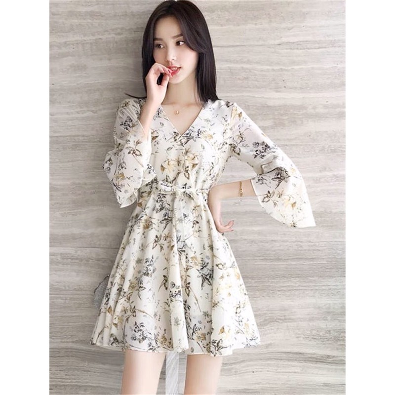 Đầ𝗺 𝗱á𝗻𝗴 𝗔 𝘃𝗼𝗮𝗻 𝗵𝗼𝗮 𝗰ổ 𝗰𝗵ữ 𝗩 ố𝗻𝗴 𝘁𝗮𝘆 𝗹𝗼𝗲 𝗛à𝗻 𝗤𝘂ố𝗰.