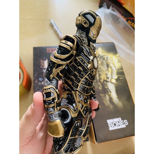 Mô hình Iron man Mk 41 bone đỏ, bone đen chính hãng Crazy toys - Avengers