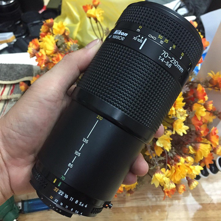 Ống kính Nikon AF 70-210f4-5.6 lấy nét tự động cho một số máy Crop và FF Nikon