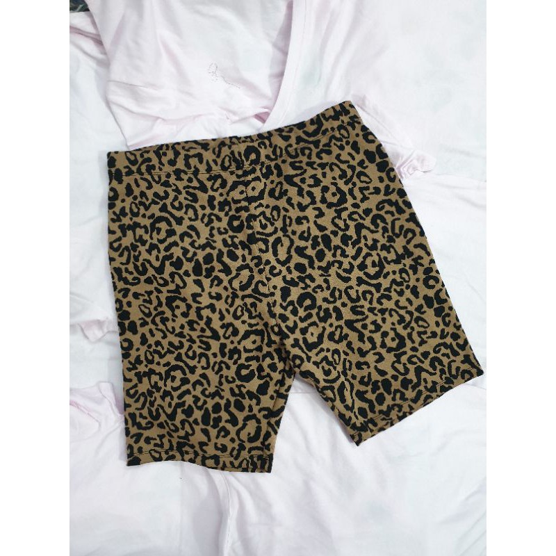 quần short biker ôm vải thun hiệu F.2.1 | BigBuy360 - bigbuy360.vn