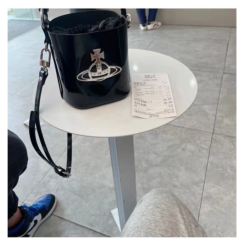 Túi Bucket Mini Chất Liệu Da Bóng Phong Cách Thời Trang 2023