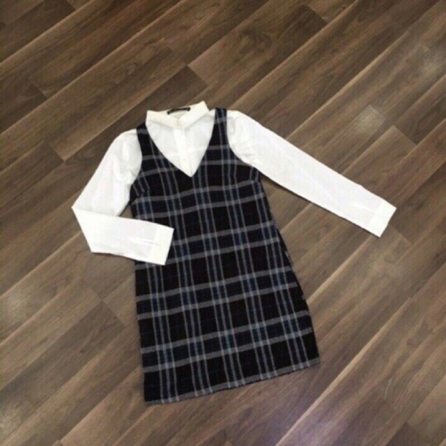 THANH LÝ Váy dạ gile New Look xuất dư