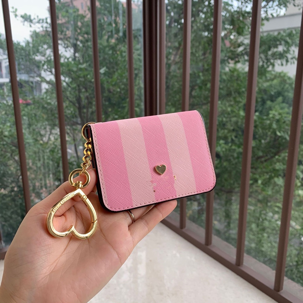Ví gập đôi làm quà tặng cao cấp cho nữ