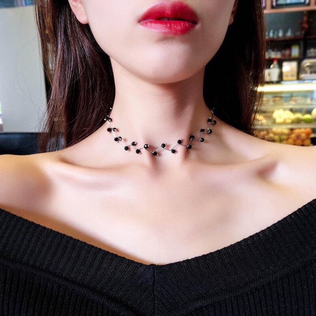 Vòng cổ choker Ngọc trai ziczac màu đen