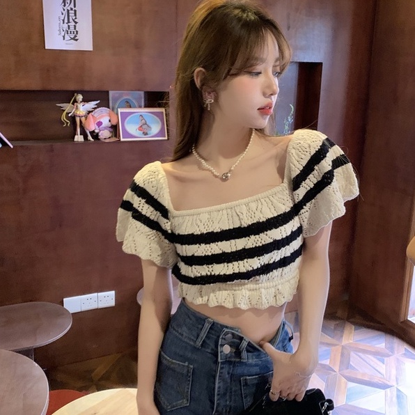 【ZHELIHANGFEI】Áo Dệt Kim Tay Ngắn Thiết Kế Trễ Vai Hoạ Tiết Kẻ Sọc Quyến Rũ