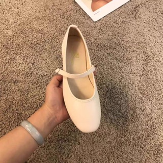 Giày bệt mũi tròn