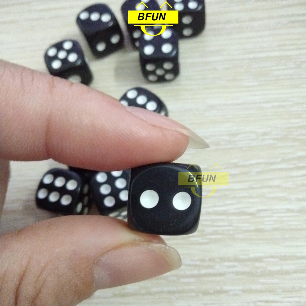Combo 3 Viên Xúc Xắc Xí Ngầu Nhựa 13 Ly Loại Tốt, Xúc Xắc Xí Ngầu Đỏ Trong 6 Mặt Chơi Cá Ngựa - Đồ Chơi Trẻ Em Bfun