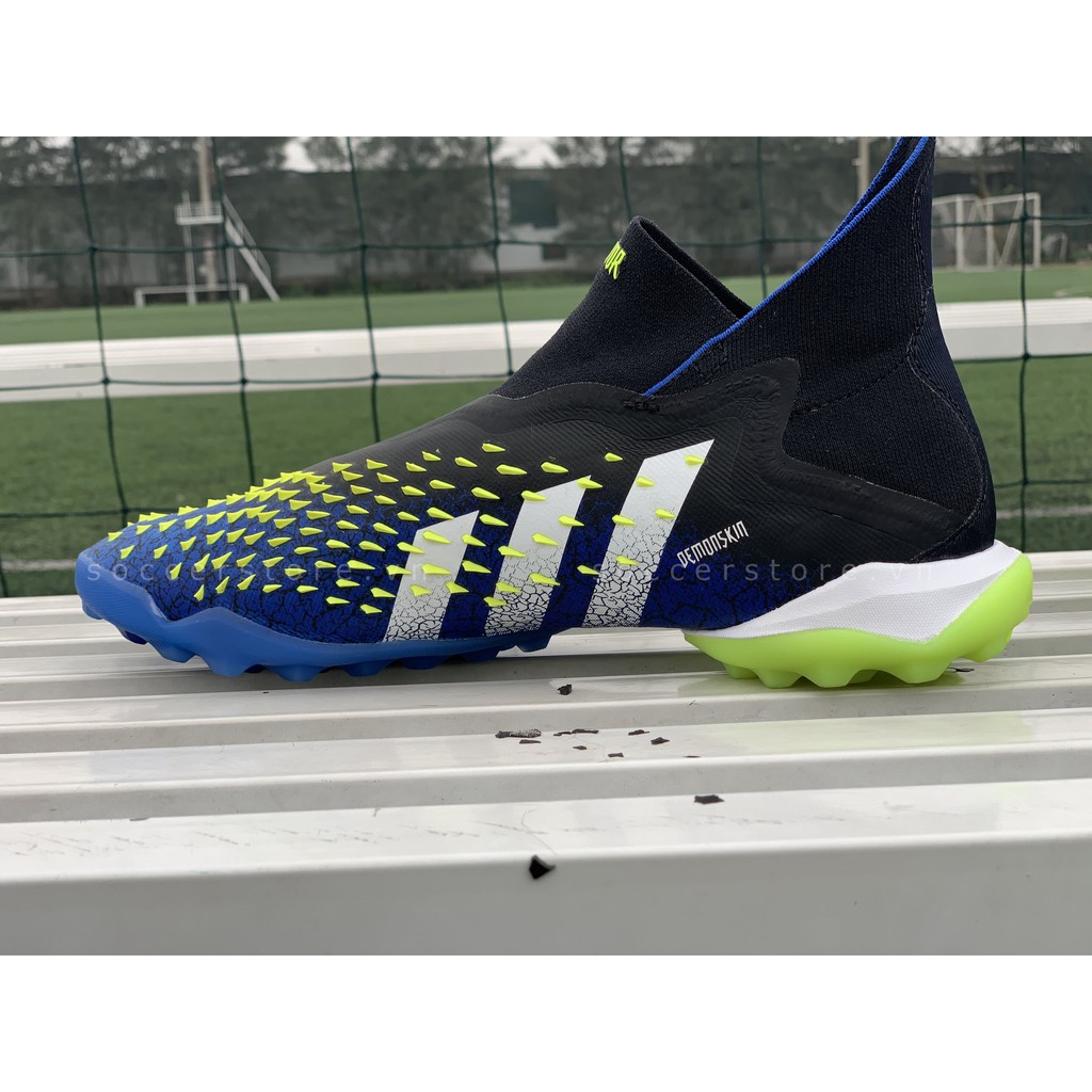 Giày bóng đá Adidas Predator Freak + TF Superlative FY0753