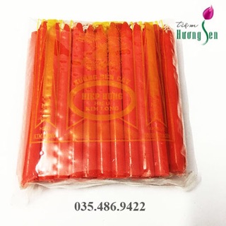 Đèn cầy cây đỏ