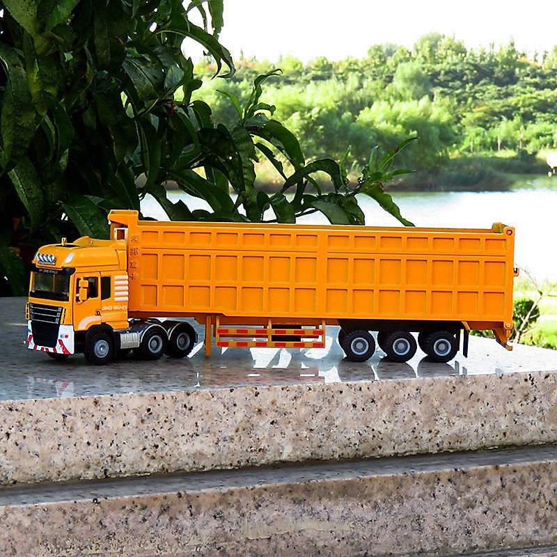 Mô hình xe tải đồ chơi bằng hợp kim chất lượng cao