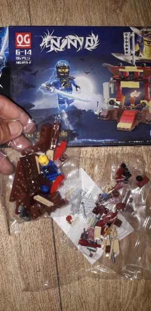 Lắp ráp 1 hộp LegoNinja rồng QD653 có nhiều chi tiết