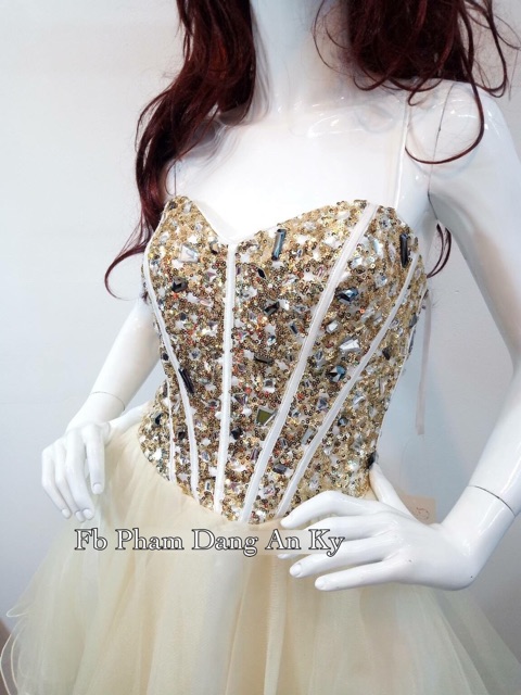 Đầm dạ hội đính đá sz M