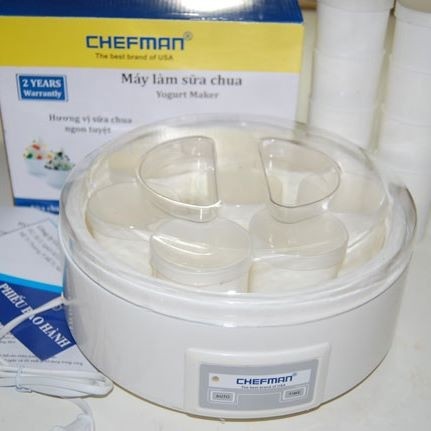 Máy làm sữa chua Chefman CM301N 8 cốc nhựa tặng kèm 8 cốc nhựa