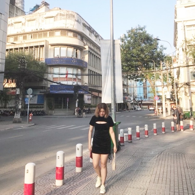 Đầm khoét ngực bigsize