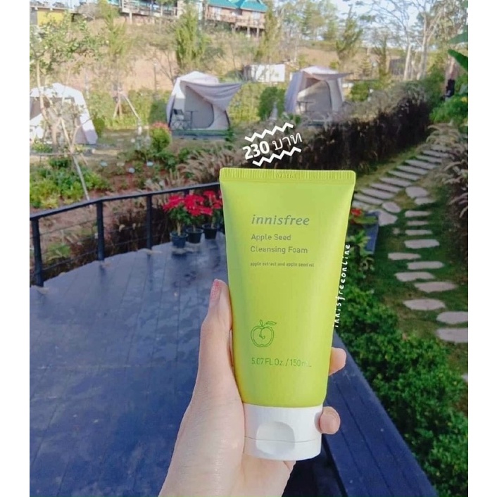 Sữa rửa mặt làm sạch sâu Innisfree Apple Seed Soft Cleansing Foam