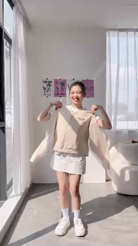 Áo khoác form croptop THE CIU Jacket | BigBuy360 - bigbuy360.vn